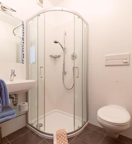 Номер Стандарт с Балконом, Bnb Garni Kreithof