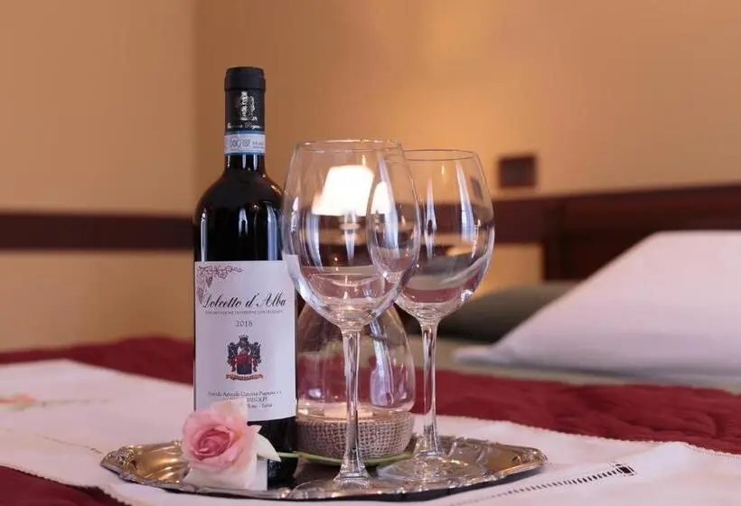 バルコニー付きデラックスルーム, Cascina Pugnane