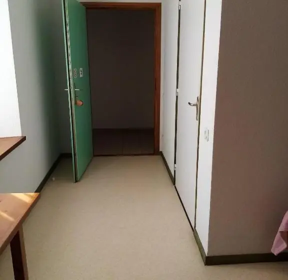 身障者適用スタンダードルーム, Gîte   Auberge Du Midi