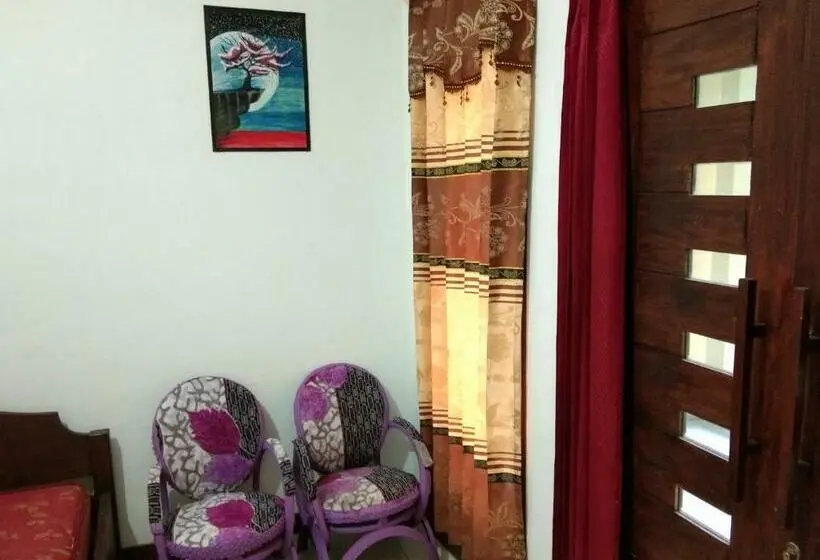 Chambre Deluxe, Latansa Inn