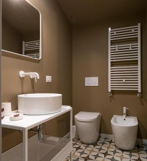 标准间带阳台, Moronero