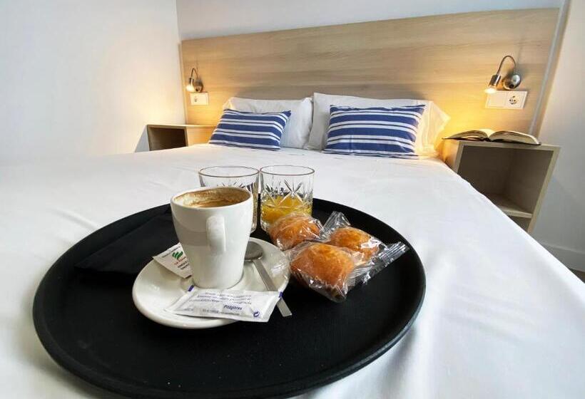 اتاق استاندارد, Casa Vargas Figueroa Restaurante Casa Del Sol