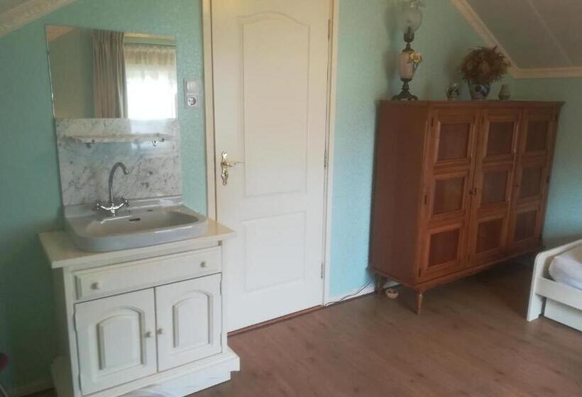 Номер Стандарт, B&b Elbahof, Goed En Goedkoop!