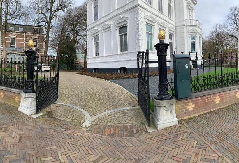 غرفة ديلوكس, B&b Florapark