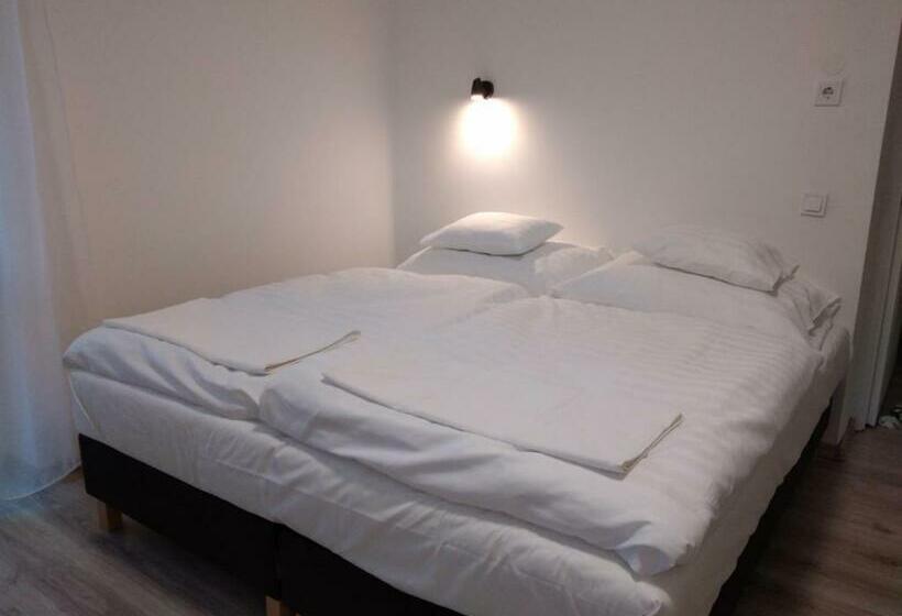 Номер Стандарт, Diana Panzió