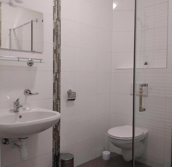 Номер Стандарт, Diana Panzió