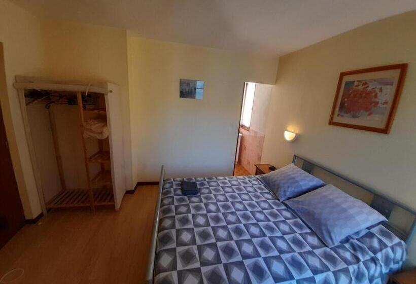 스탠다드 룸, Le Cantegrel