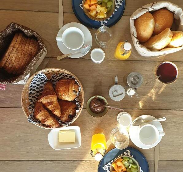 חדר משפחתי, Le Val Des Cerfs   Het Hertendal