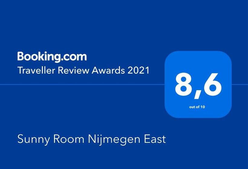 스탠다드 룸, Back Stage