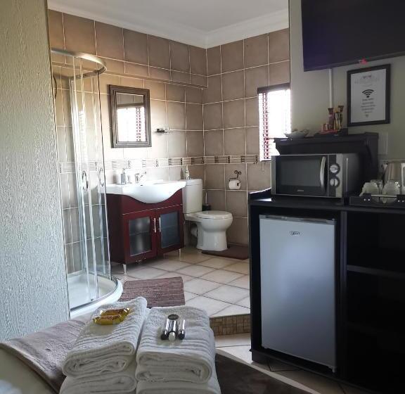 Номер Стандарт, Klyne Jiweel Guesthouse