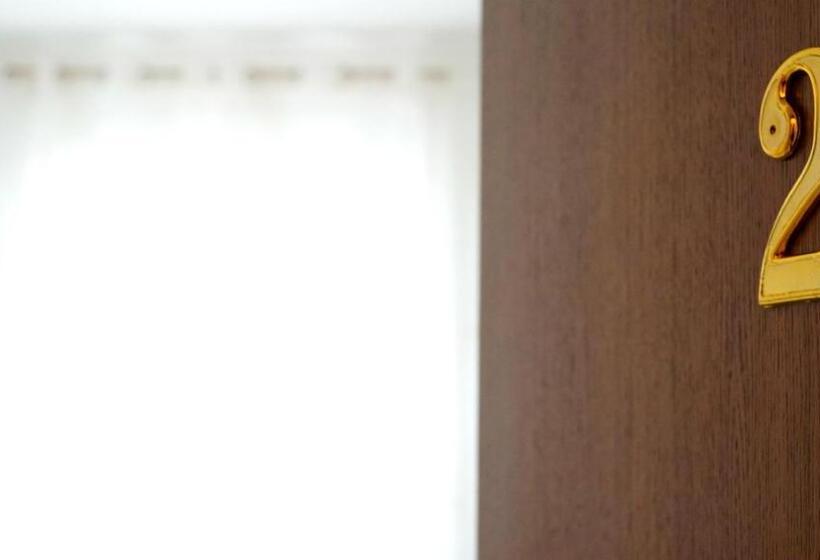 Pokój Standard, La Lanterna Sul Comò