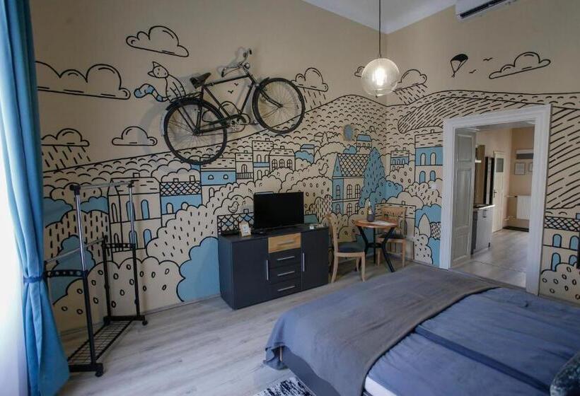 استودیوی استاندارد, Uránia Apartmanház