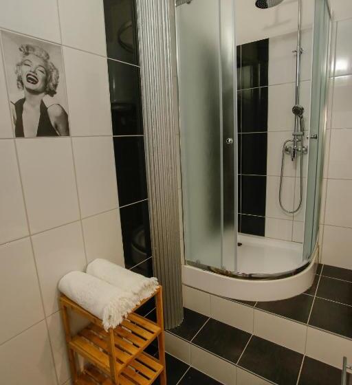 آپارتمان دوبلکس 1 خوابه, Uránia Apartmanház