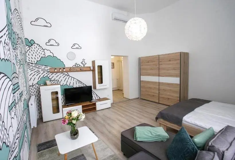 １ベッドルームのスーペリアアパートメント, Uránia Apartmanház