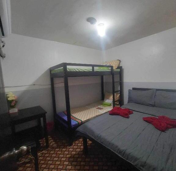 Семейный Номер Совместный Санузел, Maui S Place