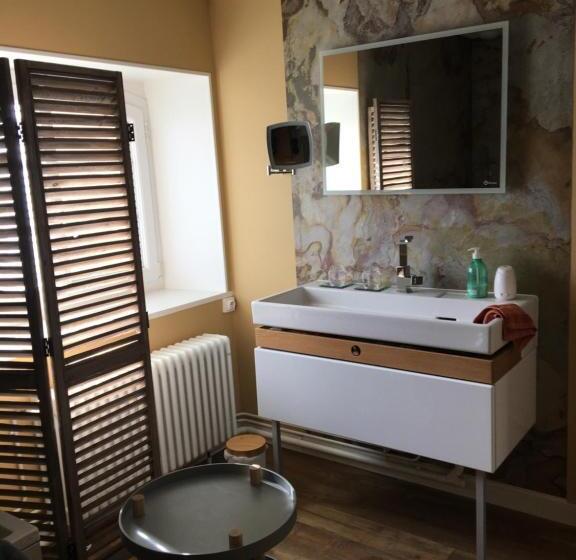 اتاق استاندارد, Suite En Terrasse à Cognac