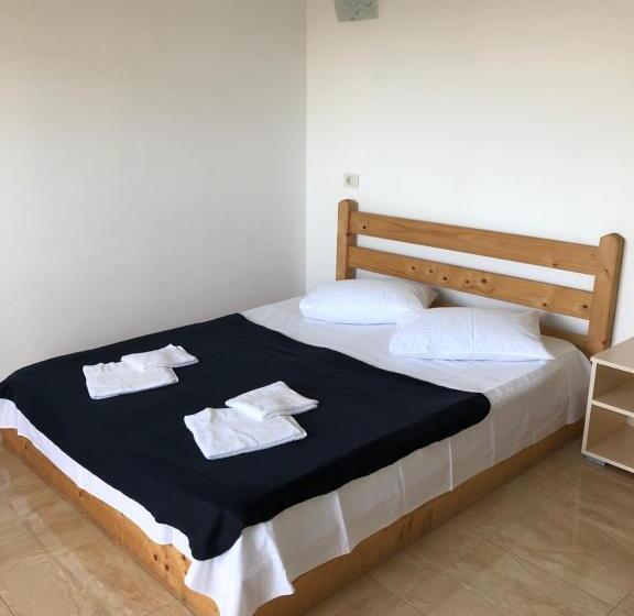 חדר סטנדרט נוף לים עם מרפסת, Autentic Boutikue