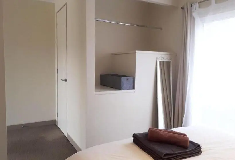 デラックススイート, Couples Retreat With Mountain View Near Hobart