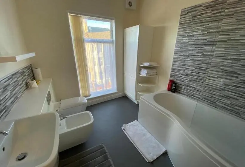 海の見える1ベッドルームアパートメント, Redcar Seaview Apartments