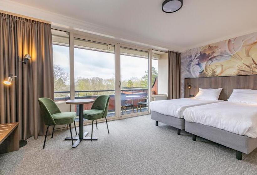 Номер Комфорт, Fletcher Familiehotel De Hunzebergen