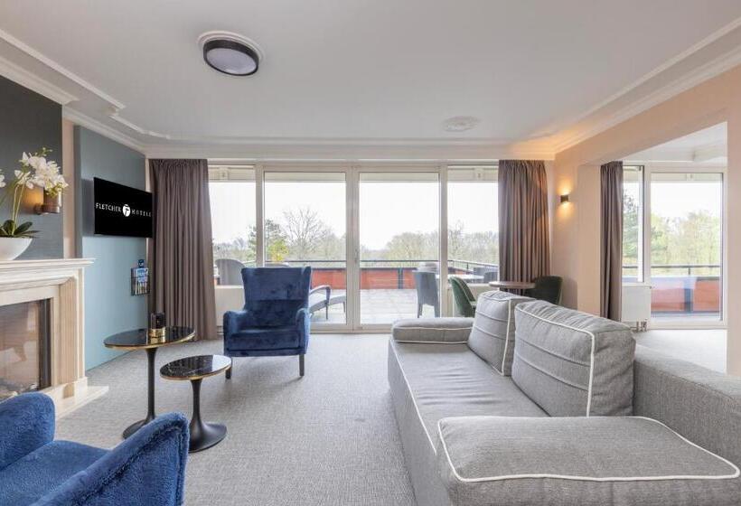 Королевский Люкс, Fletcher Familiehotel De Hunzebergen