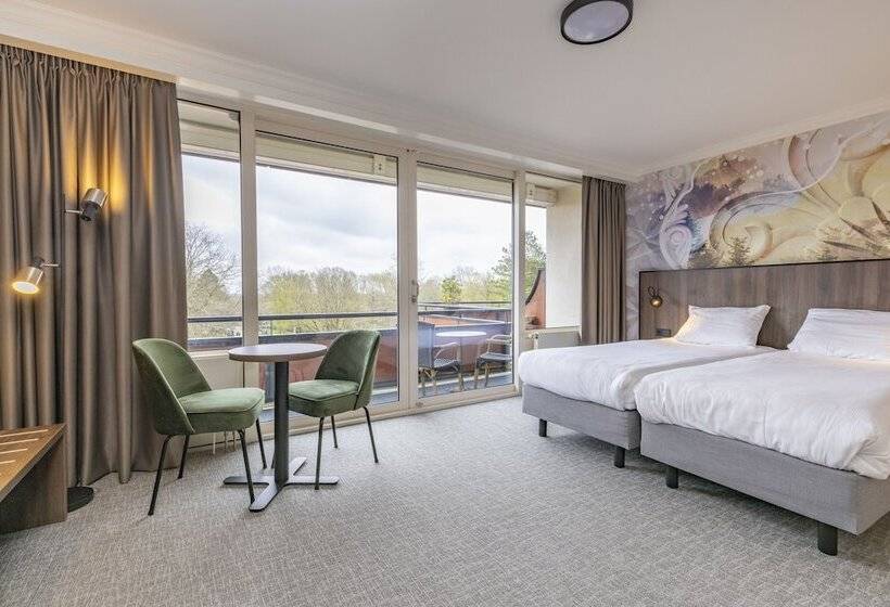 Номер Комфорт, Fletcher Familiehotel De Hunzebergen