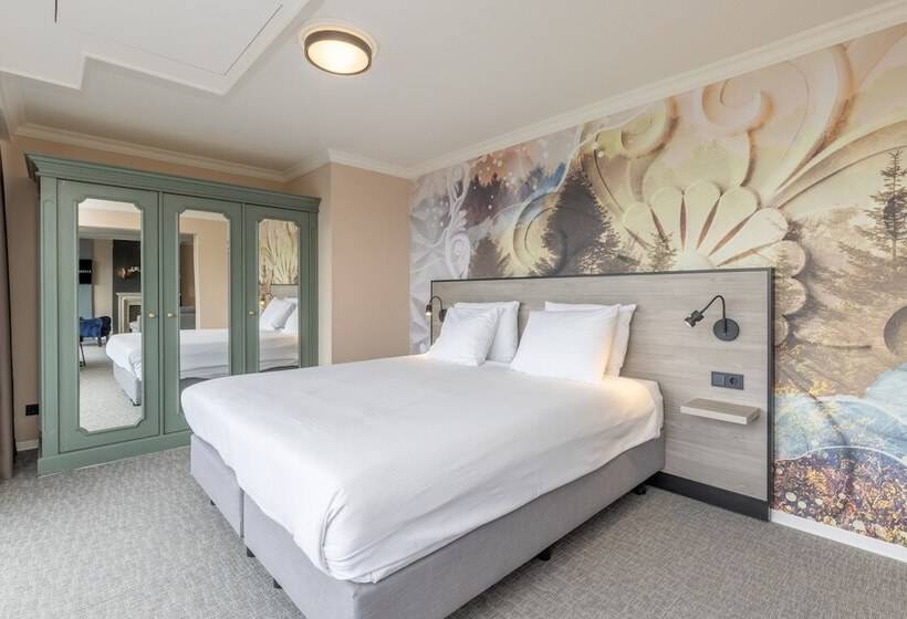 Королевский Люкс, Fletcher Familiehotel De Hunzebergen