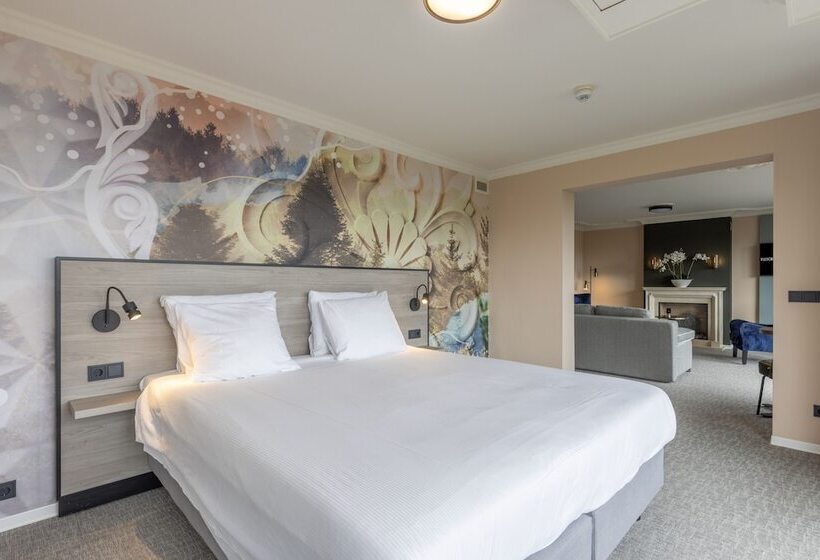 Королевский Люкс, Fletcher Familiehotel De Hunzebergen