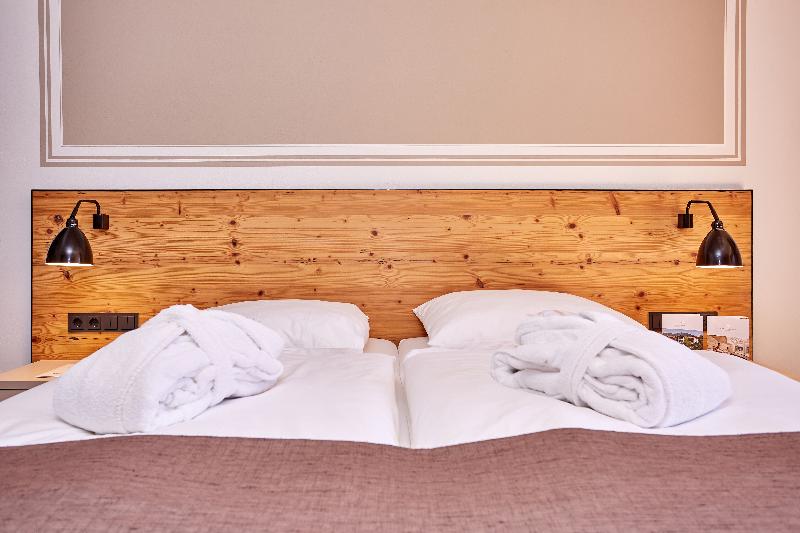 高级大房间, Am Badersee