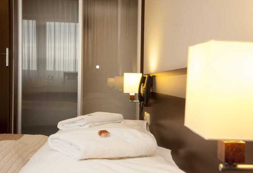 Студия Стандарт, Amber