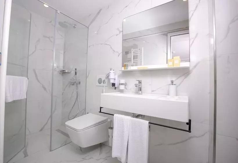 اتاق استاندارد, Ascot Hotel Büyükada