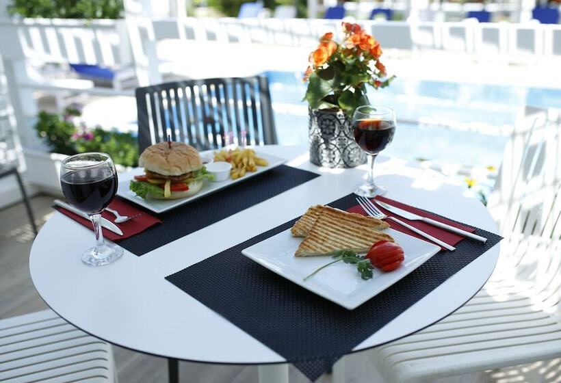 חדר סטנדרט, Ascot Hotel Büyükada