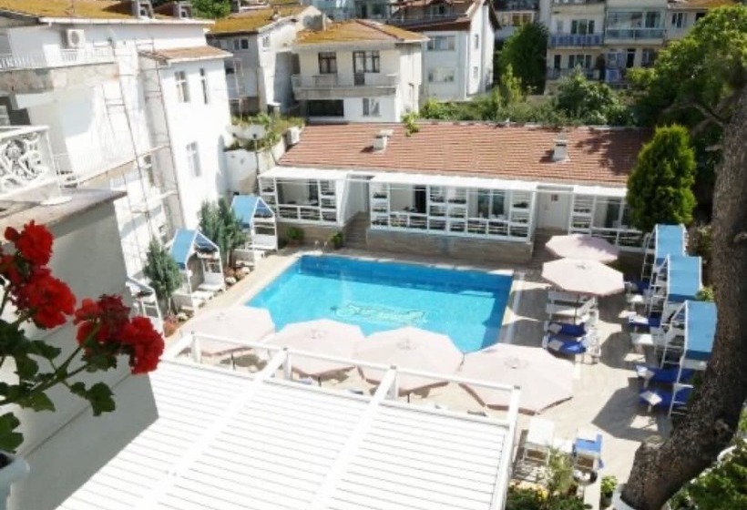 Номер Стандарт, Ascot Hotel Büyükada