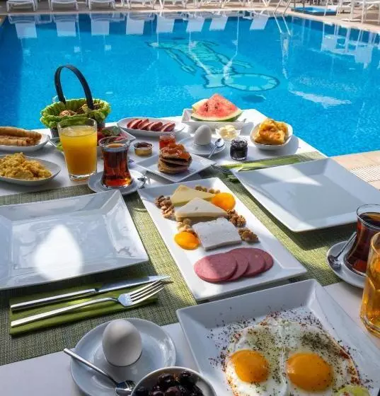 اتاق اکونومی, Ascot Hotel Büyükada