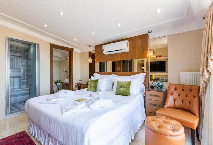 2 Bedrooms Suite Sea View, Best Point