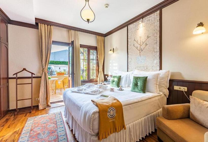 חדר סופריור עם טרסה, Best Point