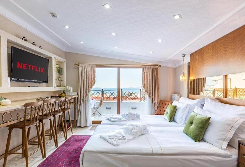 2 Bedrooms Suite Sea View, Best Point