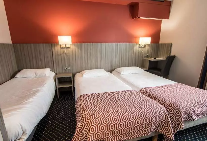 スタンダードトリプルルーム, Brit Hotel Confort Foix