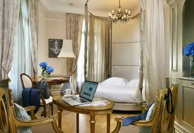 Suite Junior, Château Monfort   Relais & Châteaux
