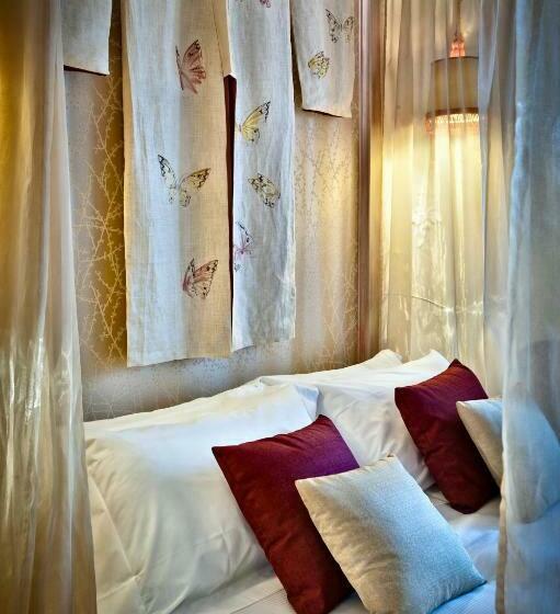 سوییت جونیور, Château Monfort Relais & Châteaux