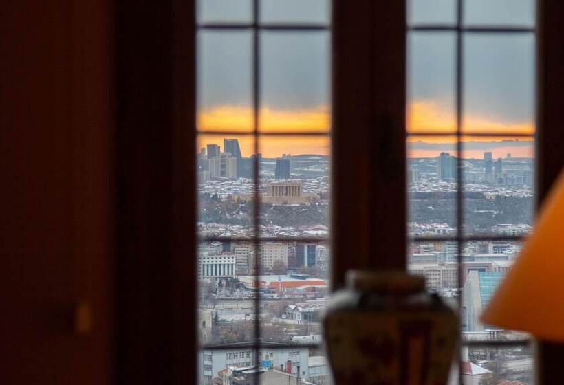 Deluxe Room, Divan Cukurhan