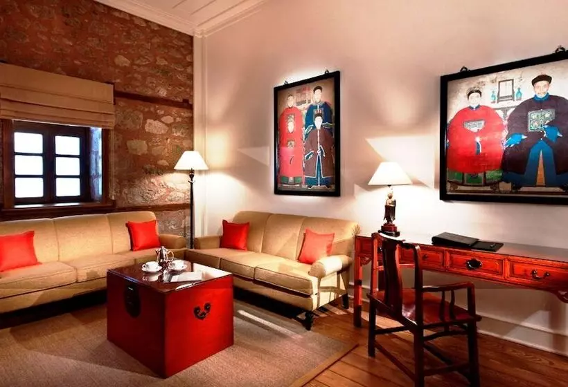 2 Bedroom Suite, Divan Cukurhan