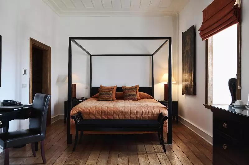 Deluxe Room, Divan Cukurhan
