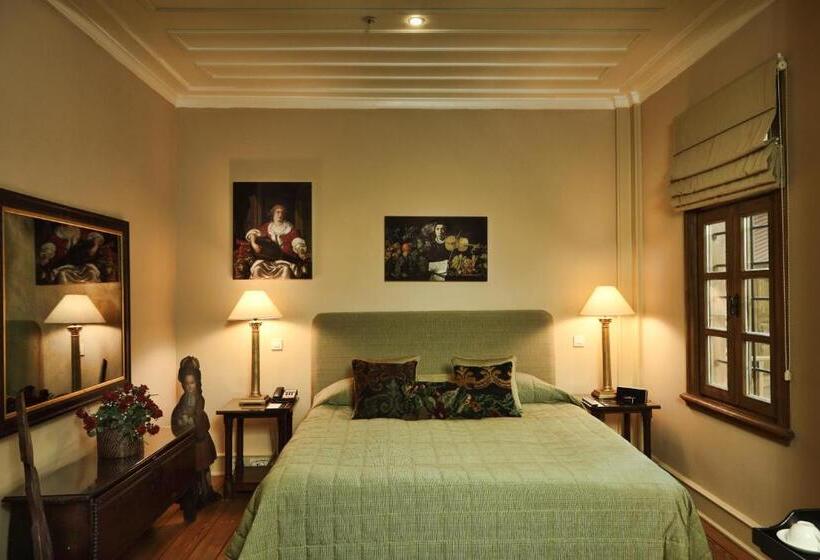 Superior Room King Size Bed, Divan Cukurhan