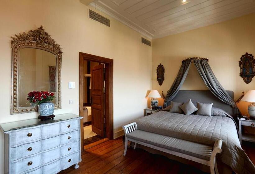 Royal Suite, Divan Cukurhan