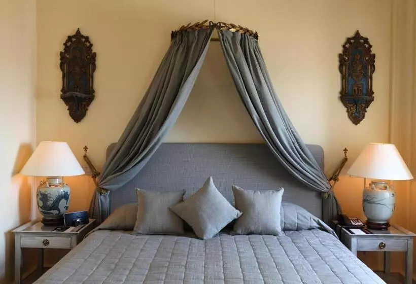 Royal Suite, Divan Cukurhan