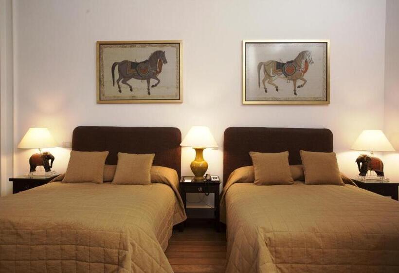 Deluxe Room, Divan Cukurhan