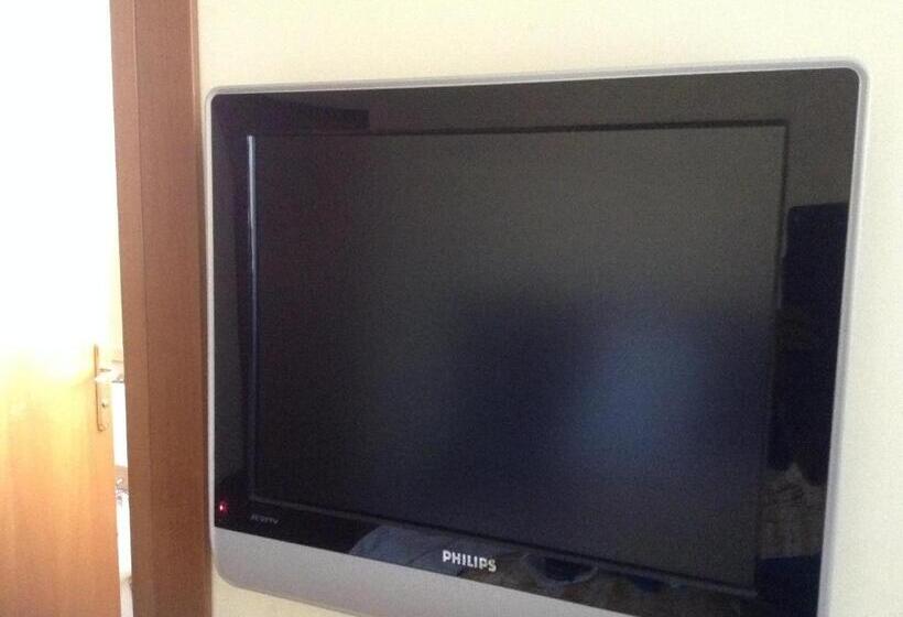 수피리어 룸, Due Colonne