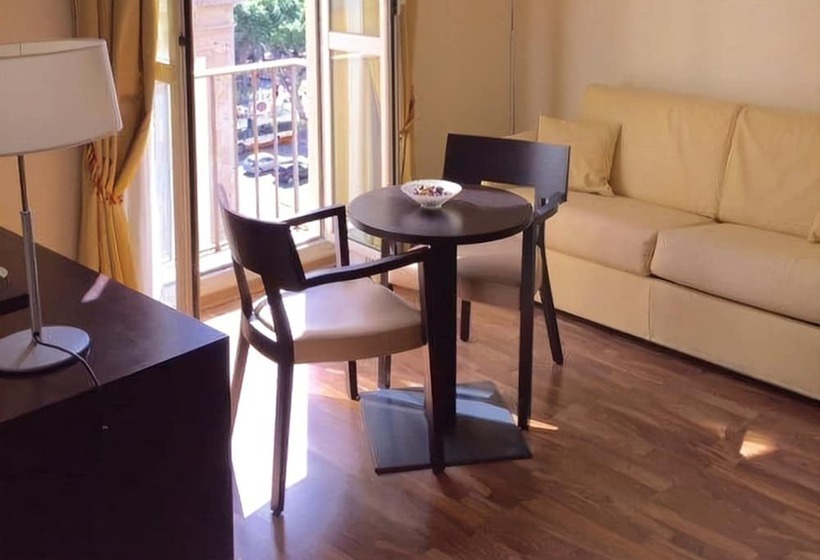 주니어 스위트, Due Colonne