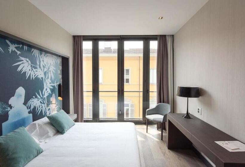 سوییت سوپریور, Duparc Contemporary Suites